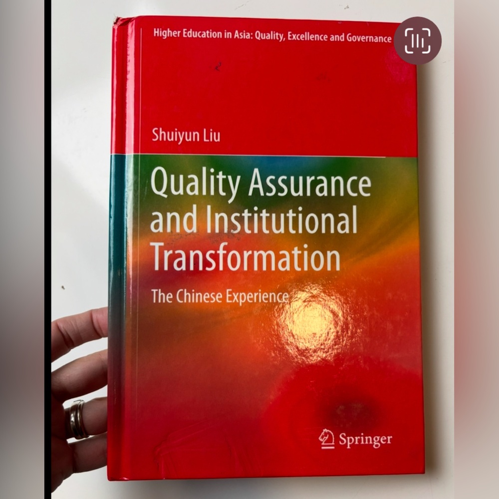 Quality Assurance and Institutional Transformation‎ Springer Hardcover